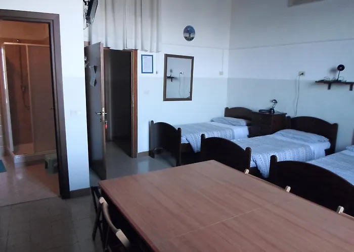 بيت شباب Sant'anna *